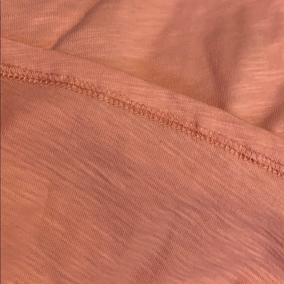 ❌DONATED❌Blush Pink Short Puff Sleeve Criss Cross V-neck Tunic Top - Picture 8 of 11